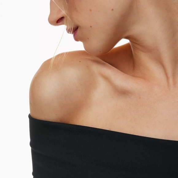 Contour Deci Body Suit | Aritzia - Picture 4 of 9